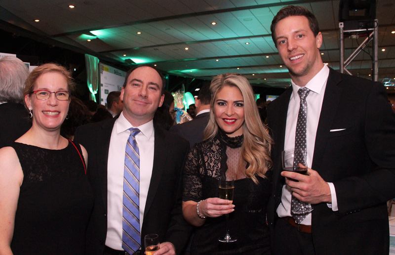 45698625_2056891310999926_4472278307781476352_n_2056891307666593